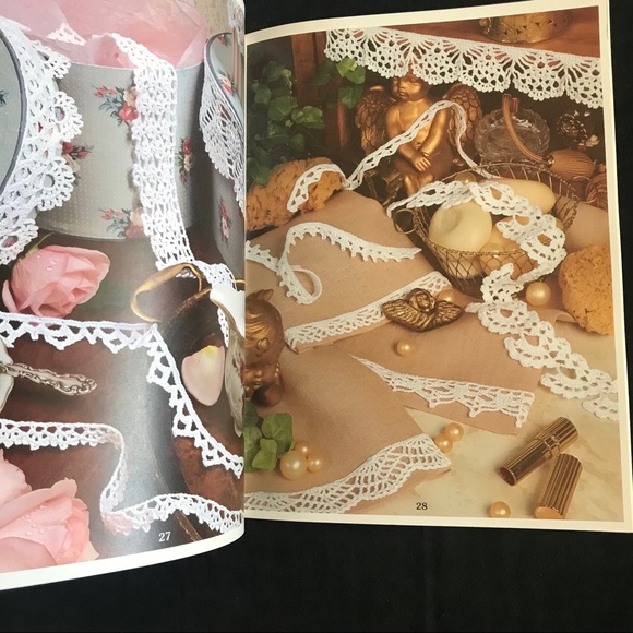 Vtg Leisure Arts Crochet 99 Edgings 54 Pages Leaflet #2876 Crocheted 1996 - Picture 5 of 7